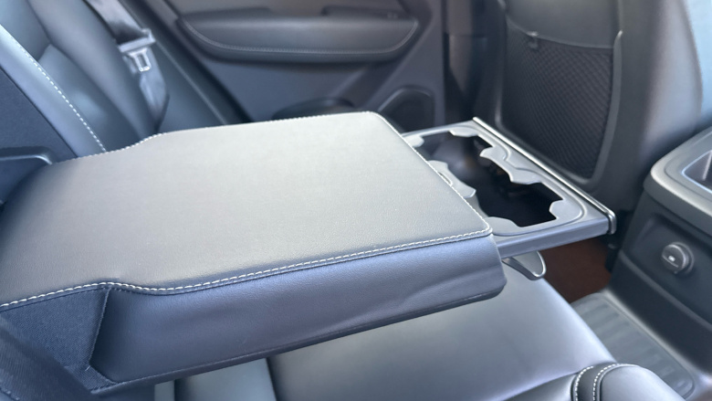 Volvo XC60 2.0 T8 [455] RC PHEV Ultimate Dark 5dr AWD Gtron Estate